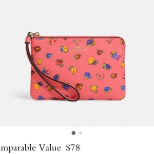 Coach wristlet mini rose 🌹 vintage print.